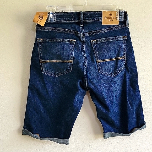 [*3 Items For $20 In Bundle*] Abercrombie Kids denim Jean  Shorts 13/14 - Picture 5 of 5